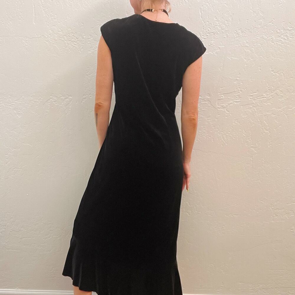 Vintage/Y2K Black Velvet Asian Inspired Midi Cocktail Dress - Picture 3 of 6
